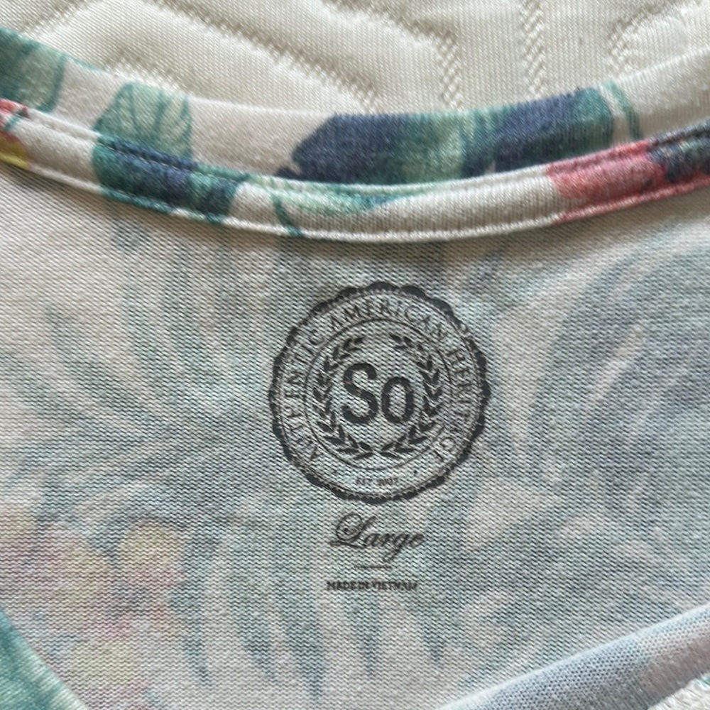 SO Tropical Print Sweatshirt Women’s Size Large - Picture 2 of 5